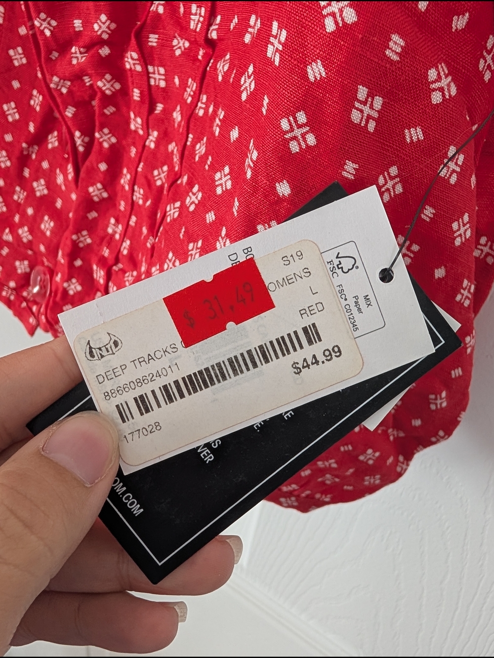 Volcom Red Button-Front Crop Cami - Picture 4 of 7
